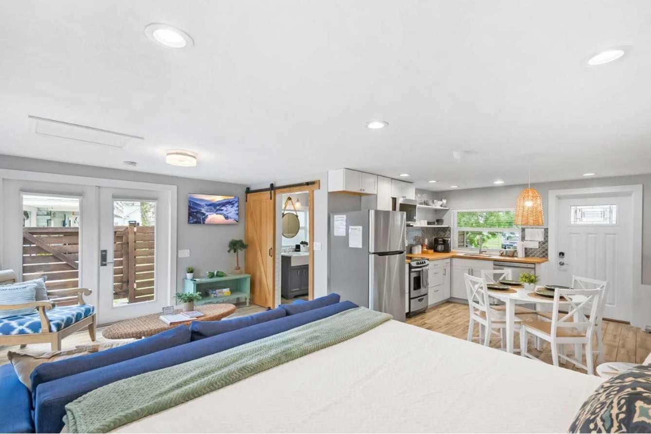 Coral Cottage, Stylish Studio Suite On Canal, Walkable To Beach, Private Parking Saint Augustine Eksteriør billede