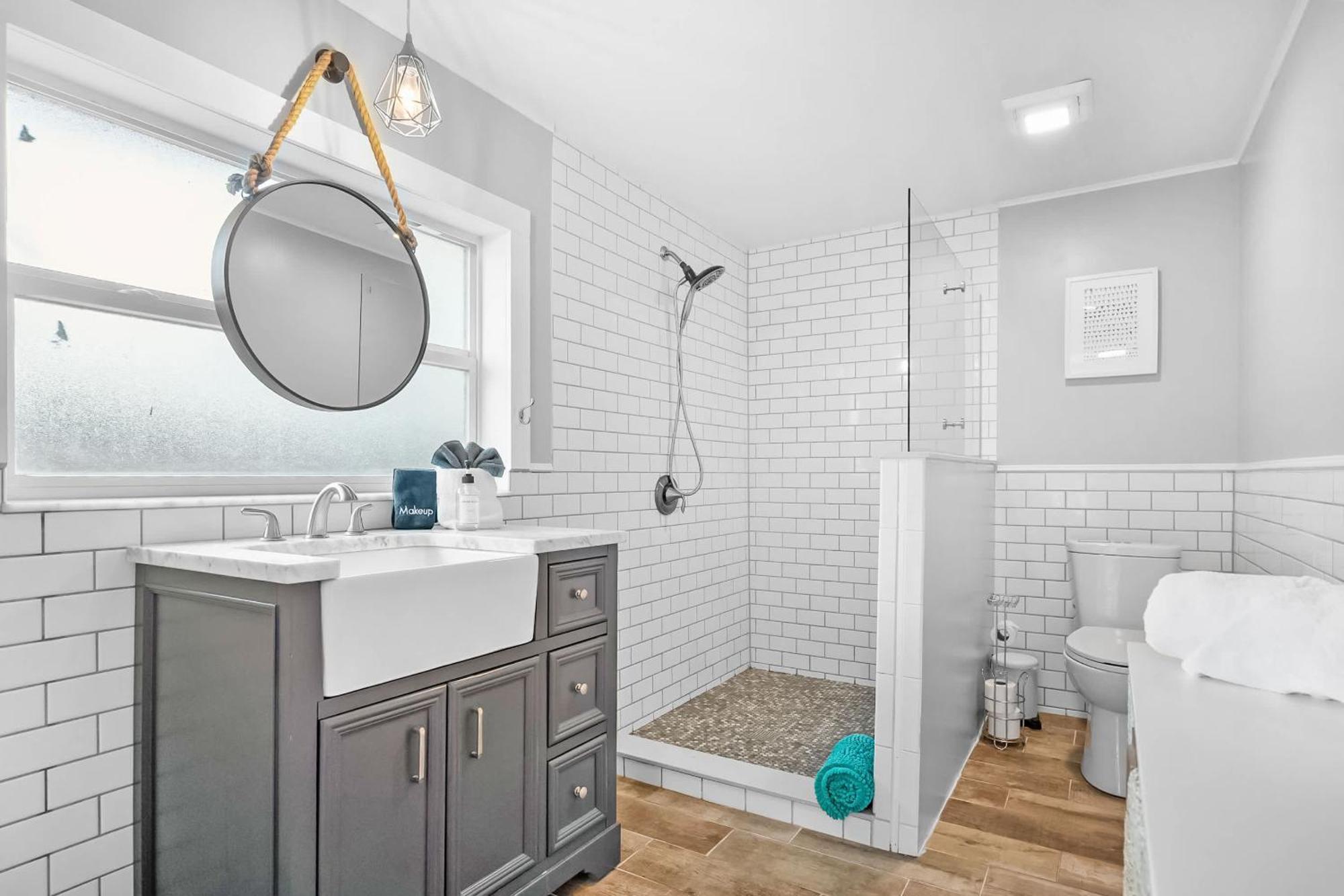 Coral Cottage, Stylish Studio Suite On Canal, Walkable To Beach, Private Parking Saint Augustine Eksteriør billede