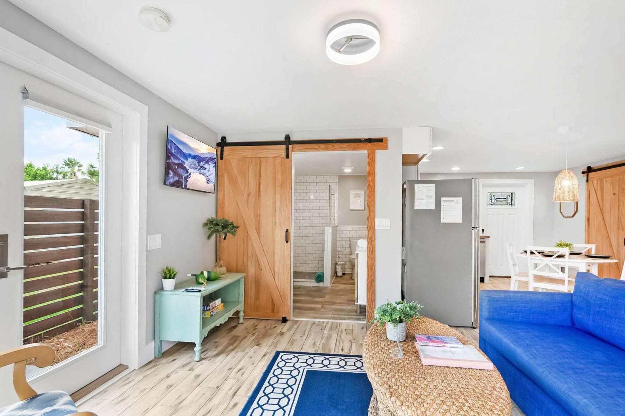 Coral Cottage, Stylish Studio Suite On Canal, Walkable To Beach, Private Parking Saint Augustine Eksteriør billede